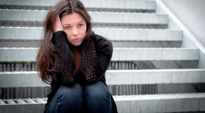Learn the facts on the frequency of depression in teen girls and how self-esteem plays a significant role in teenage depression. 