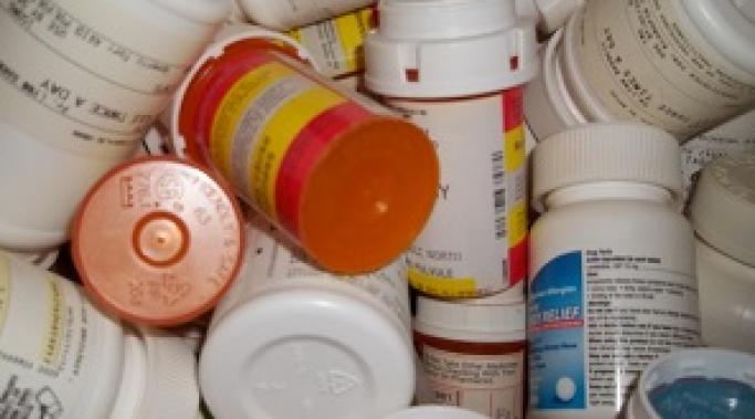 I live with schizoaffective disorder and have to take medication. I don't like it, but I take it. Here's why I take my schizoaffective meds anyway.