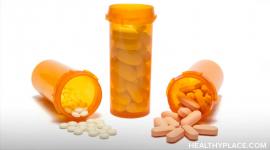 Opioids vs. opiates. What is the difference between opioids vs. opiates? Get the answer on HealthyPlace.